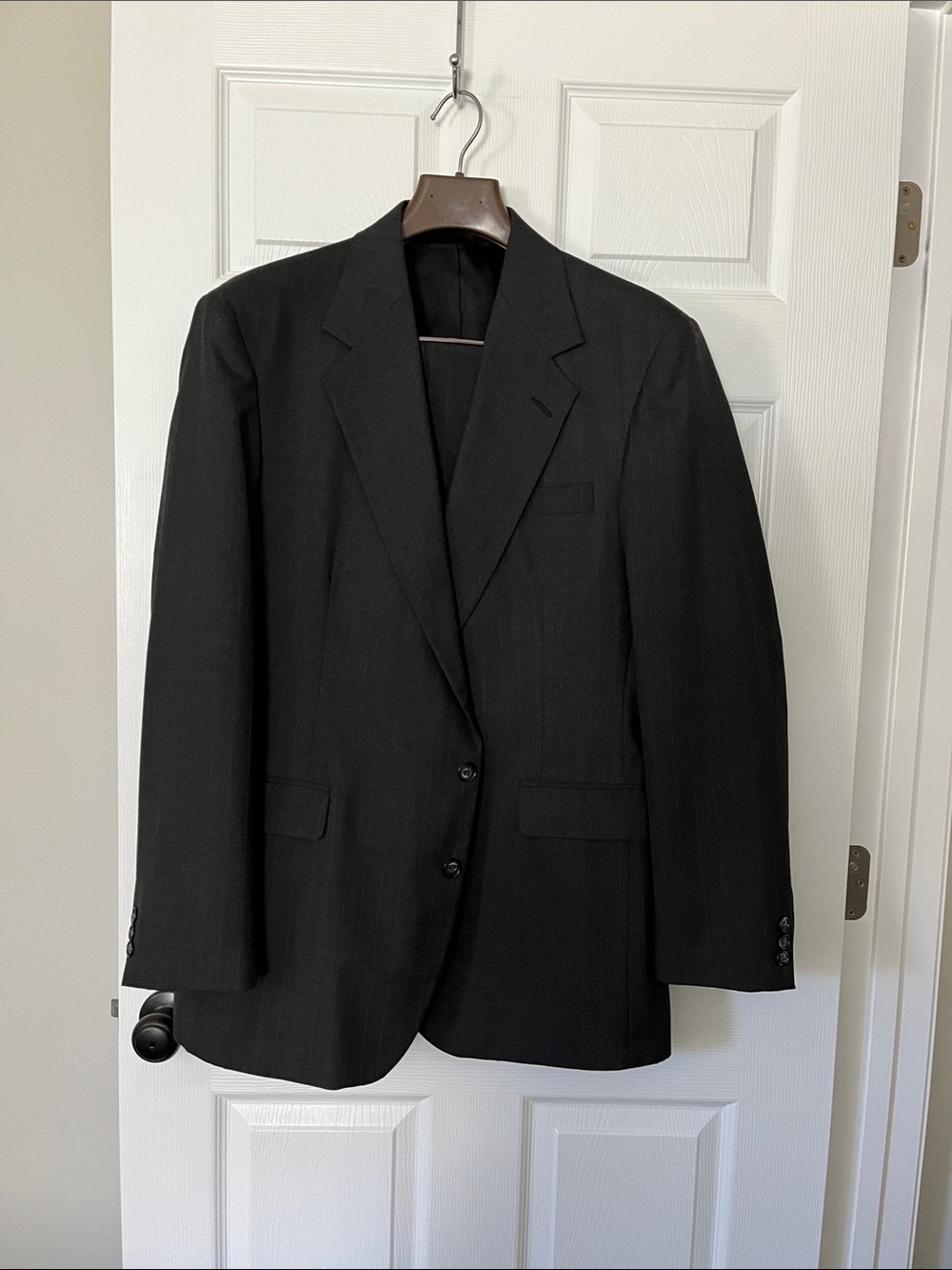 Men’s Suit